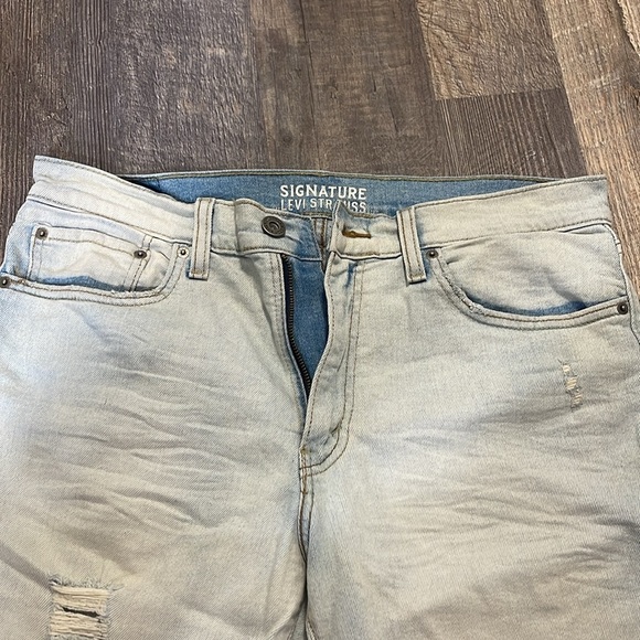 Signature Levi Strauss jeans shorts - Picture 4 of 11